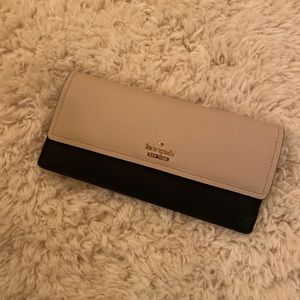 Kate Spade Cameron Street Wallet - never used!